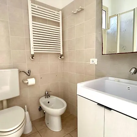 Apartment Se103 - Montemarciano, Trilocale Fronte Mare Con Aria Condizionata Montemarciano