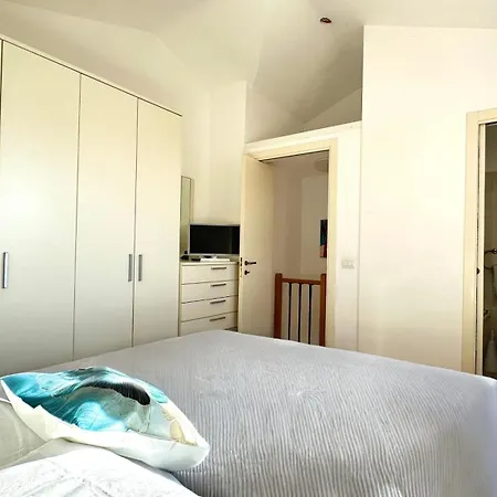 Apartment Se103 - Montemarciano, Trilocale Fronte Mare Con Aria Condizionata